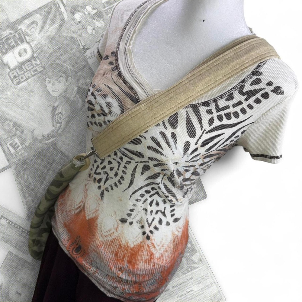 Y2K White Brown & Orange Maurices V Neck Slim Fitted Graphic Floral Top